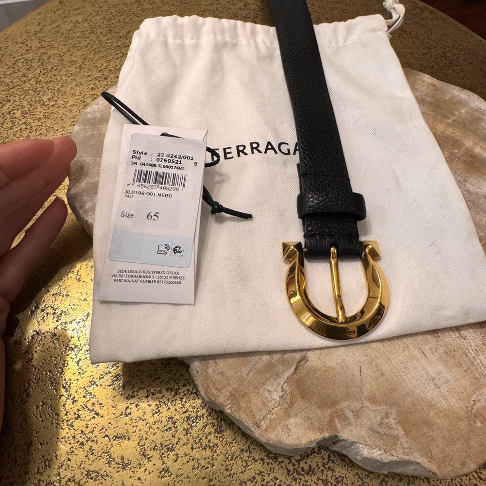 Salvatore Ferragamo Black Leather Gancini Belt – Gold Buckle – Size 65 /XS NWT!! - Picture 6 of 13